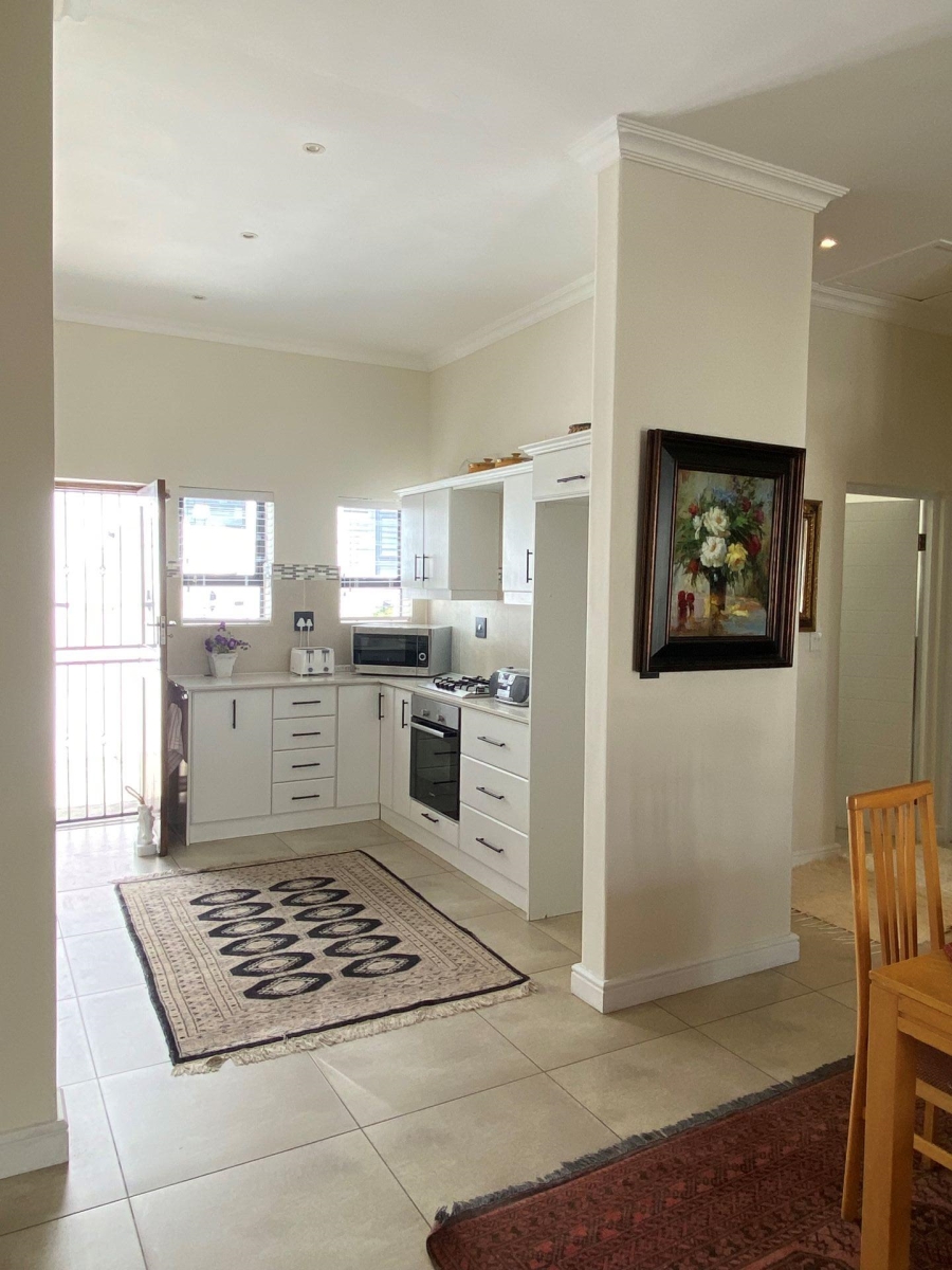 3 Bedroom Property for Sale in Sandbaai Western Cape